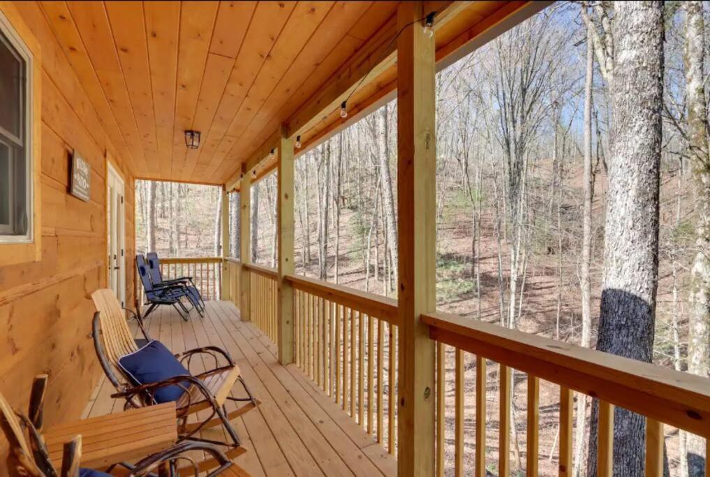 New Serene, Fun & Comfy Cabin- Covered Deck, Grill, Arcade Murphy Exteriör bild