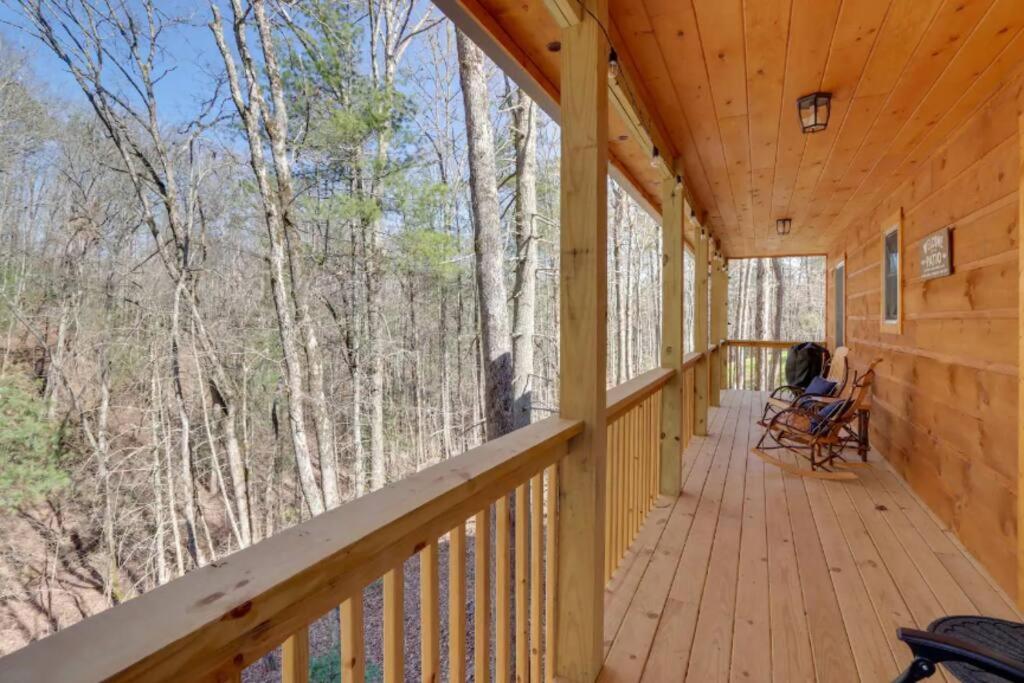 New Serene, Fun & Comfy Cabin- Covered Deck, Grill, Arcade Murphy Exteriör bild