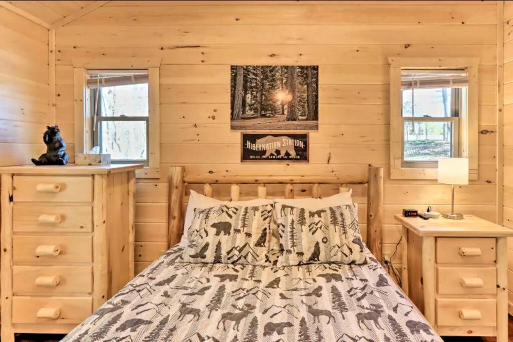 New Serene, Fun & Comfy Cabin- Covered Deck, Grill, Arcade Murphy Exteriör bild